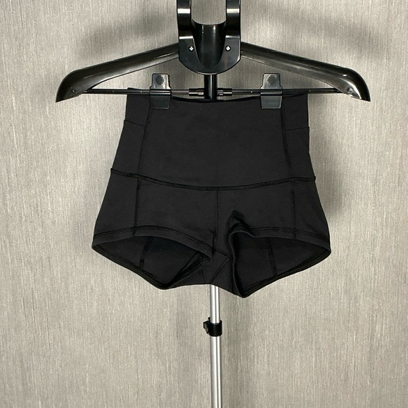 Lululemon High-Waist Black Women's Active Shorts Size 4 - Picture 7 of 7